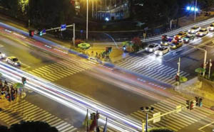 在沒(méi)有劃線的十字路口發(fā)生了交通事故如何責(zé)任認(rèn)定?