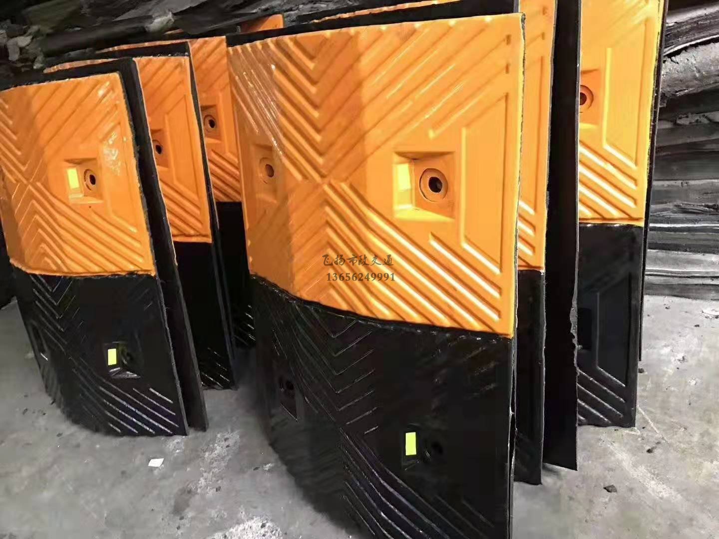 在設計道路交通設施標志牌子時應注意哪些細節？