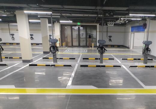 蘇州車位劃線解讀，5000平米的場地,可以畫多少停車位？  