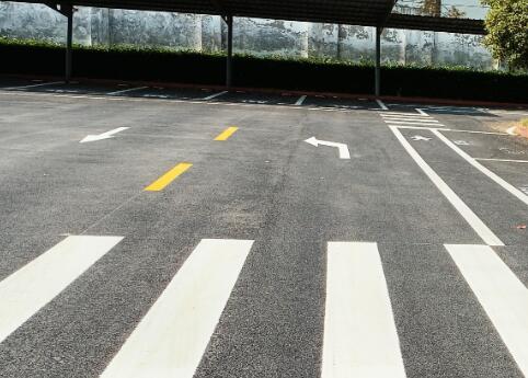 蘇州姑蘇區(qū)廠區(qū)劃線施工?打造安全高效廠區(qū)交通 蘇州姑蘇區(qū)廠區(qū)劃線施工?打造安全高效廠區(qū)交通